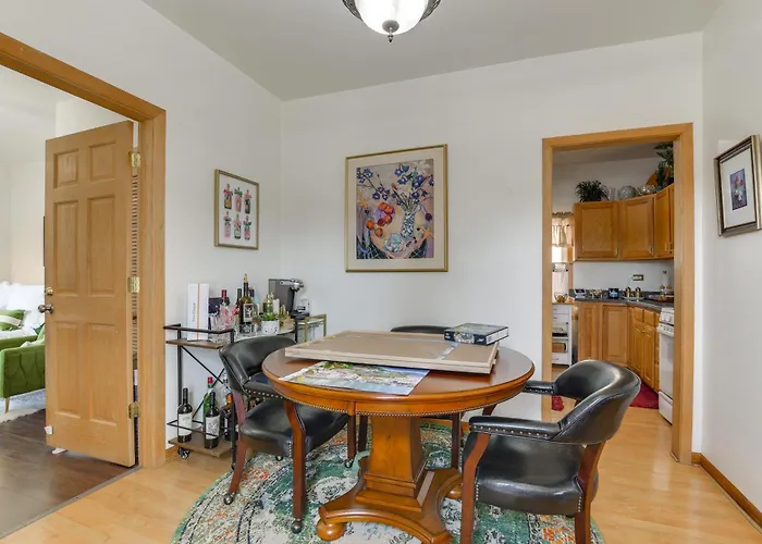 Сasa de vacaciones Pet Friendly: 8 Mi To Chicago - Fenced Backyard! Oak Park