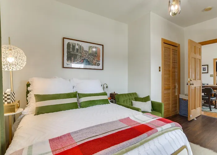 Сasa de vacaciones Pet Friendly: 8 Mi To Chicago - Fenced Backyard! Oak Park